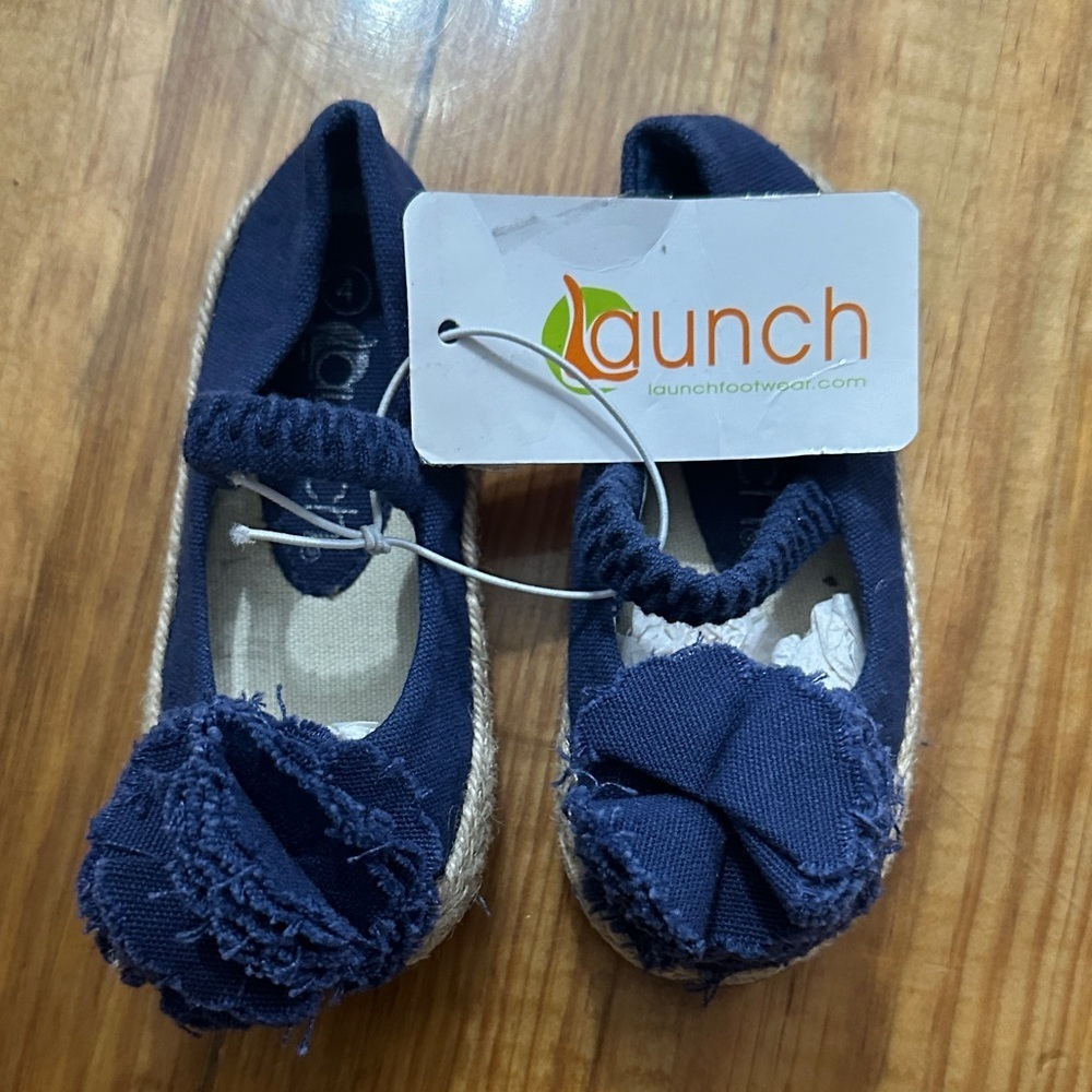 NEW Launch Foot Wear Kids Navy Slippers with Floral Accent